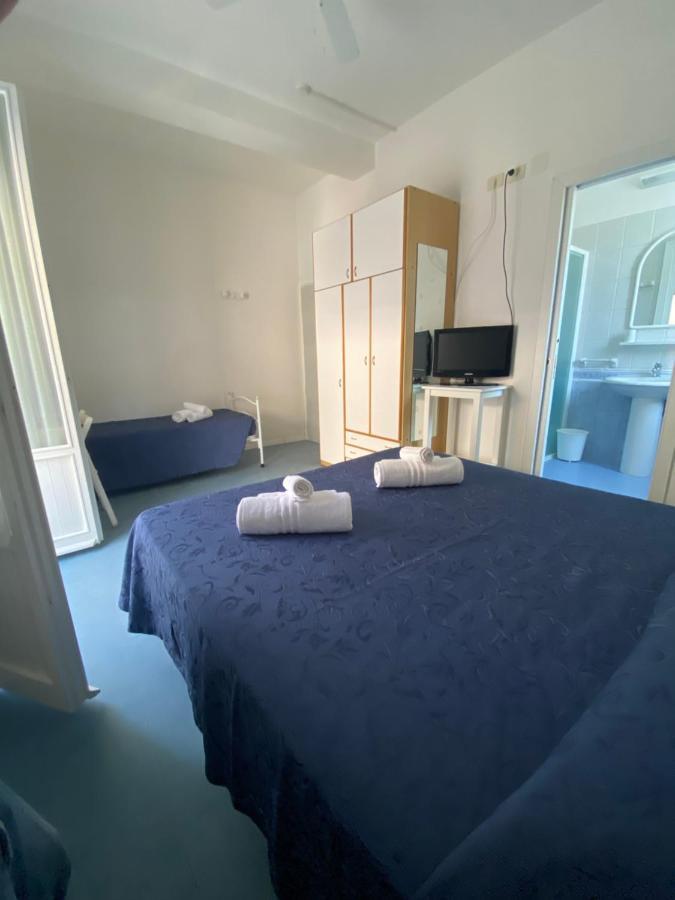 Hotel Lucciola Cattolica Esterno foto