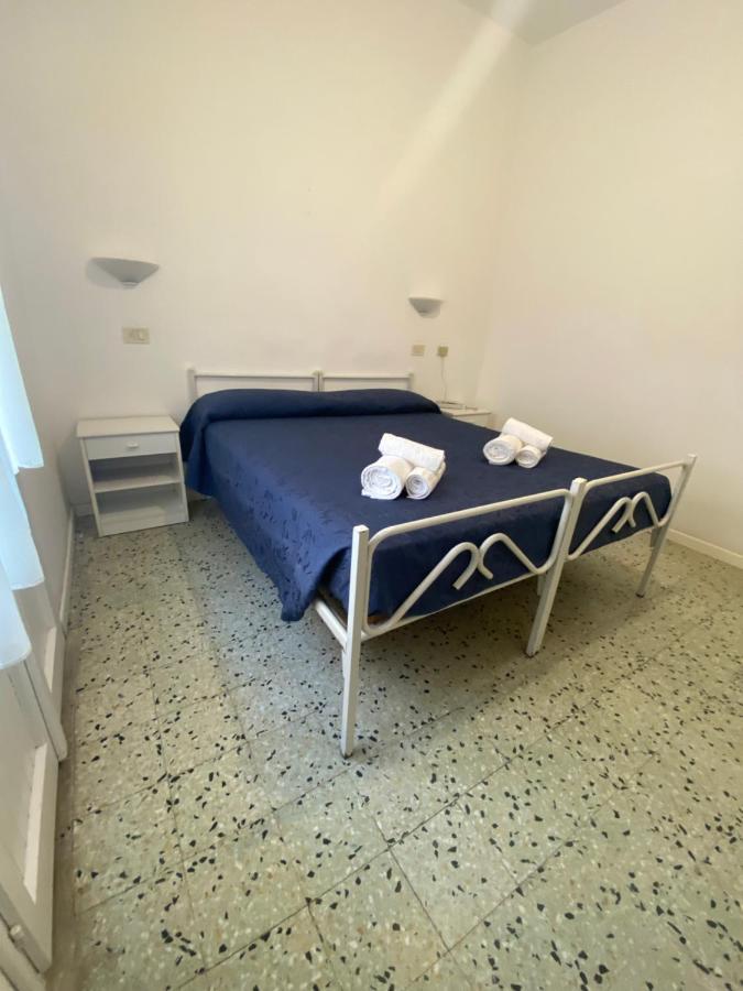 Hotel Lucciola Cattolica Esterno foto
